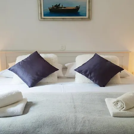 Apartment Lux Arija *