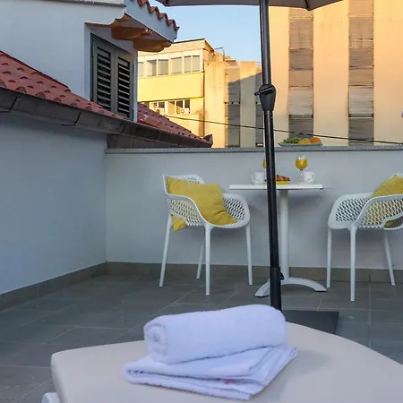 Apartment Lux Arija *