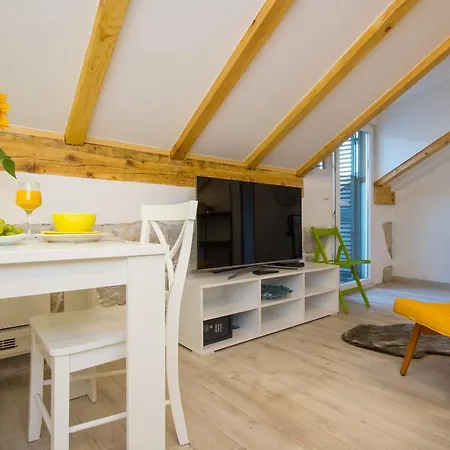 Apartment Lux Arija Split