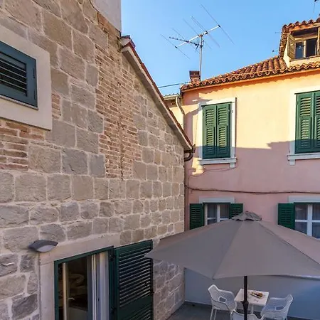 Apartment Lux Arija Split